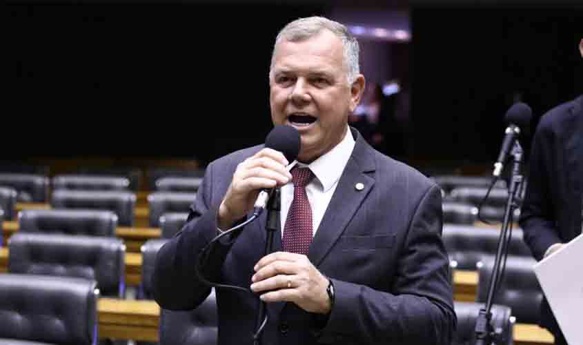 Projeto restringe ações judiciais de seguradoras contra transportadoras por danos à carga