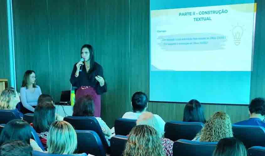 Professora da rede estadual de educação de Rondônia tem artigo publicado em revista internacional