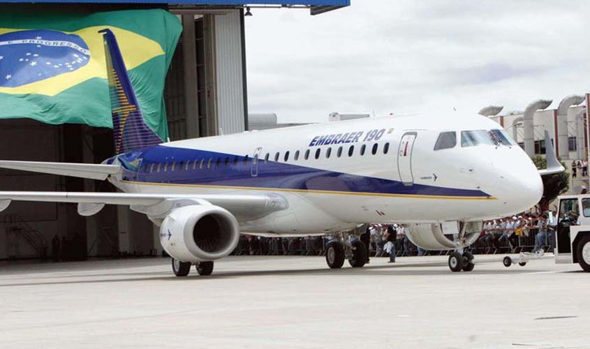 Embraer e Boeing fazem parceria de US$ 4,7 bi para aviação comercial