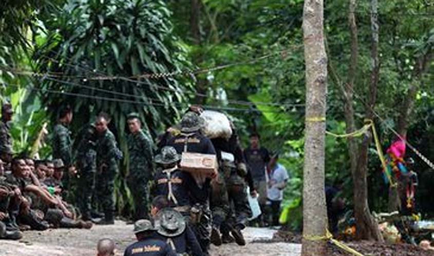 Resgate de jovens em caverna na Tailândia vai obrigá-los a mergulhar