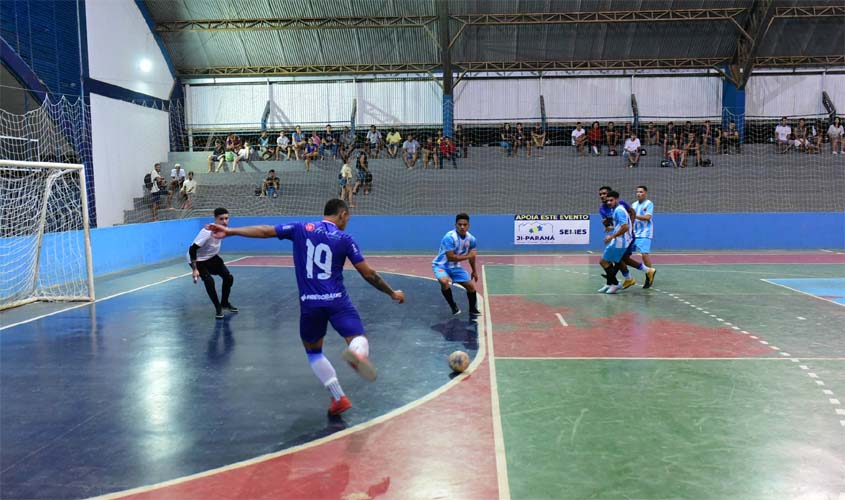 Disputas acirradas marcam rodadas da Taça Alvorada de Futsal