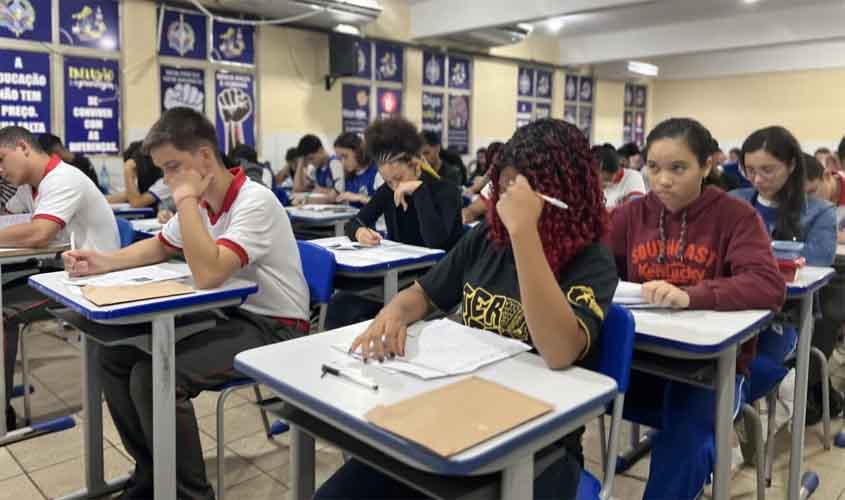 Governo de RO inicia aplicação de simulado do Projeto de Fortalecimento das Aprendizagens