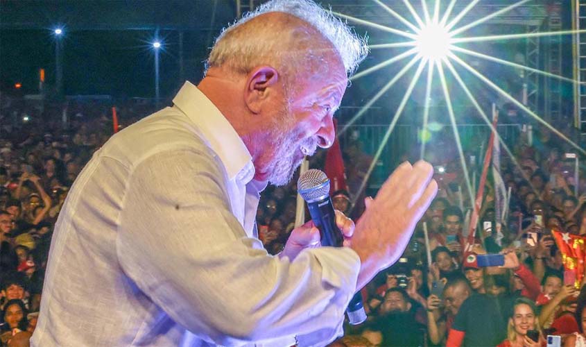 Pesquisa telefônica BTG/FSB: Lula tem 42% e Bolsonaro 34%
