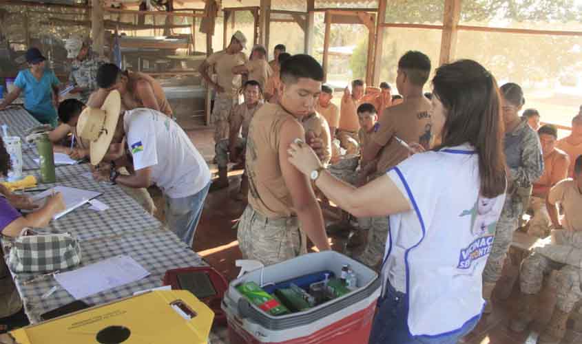 Vacinação Sem Fronteira percorre quase mil quilômetros para levar imunização a comunidades do Brasil e Bolívia