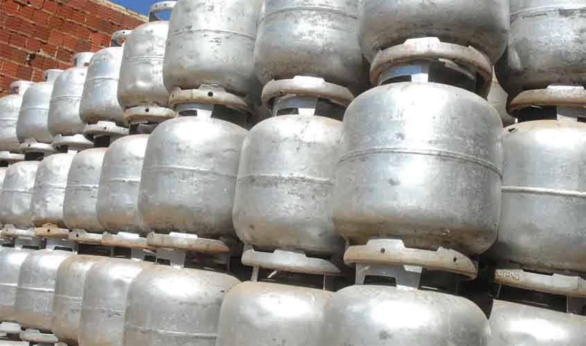 Saiba como será a retirada de botijões pelo programa Gás do Povo