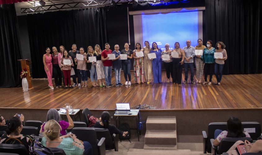 Gestores recebem homenagem pelo avanço na Educação em Porto Velho