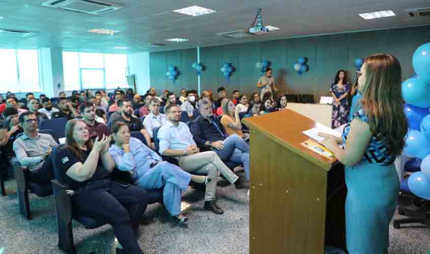 Campanha 'Novembro Azul' promove palestra sobre conscientização e prevenção