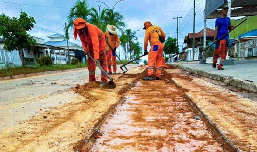 Governo de RO recupera ruas com novo asfalto