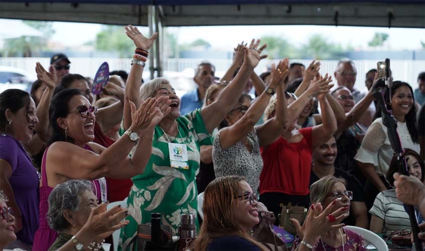 Prefeitura encerra Jogos da Terceira Idade com Miss e Mister