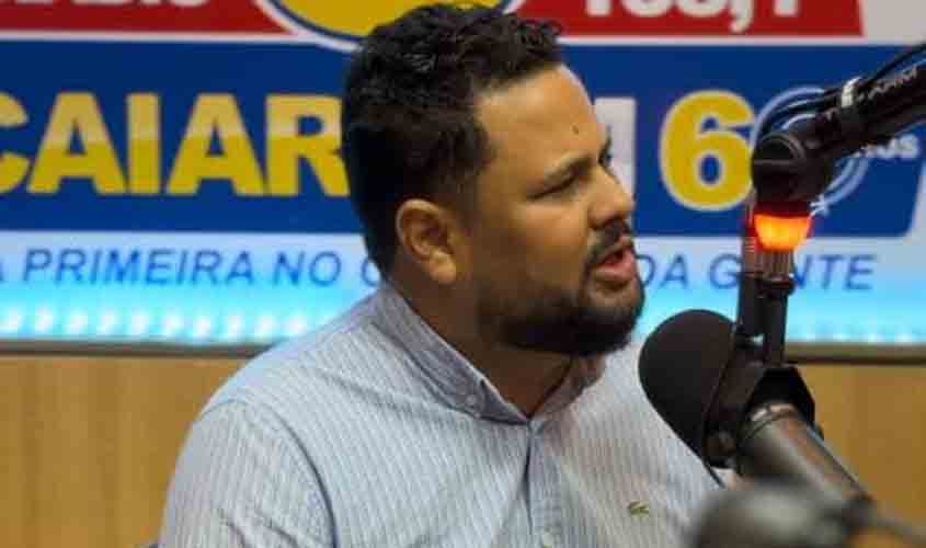 Samuel Costa defende o 'Pé de Meia' e rebate críticos: 'Inimigos da educação são inimigos do Brasil'