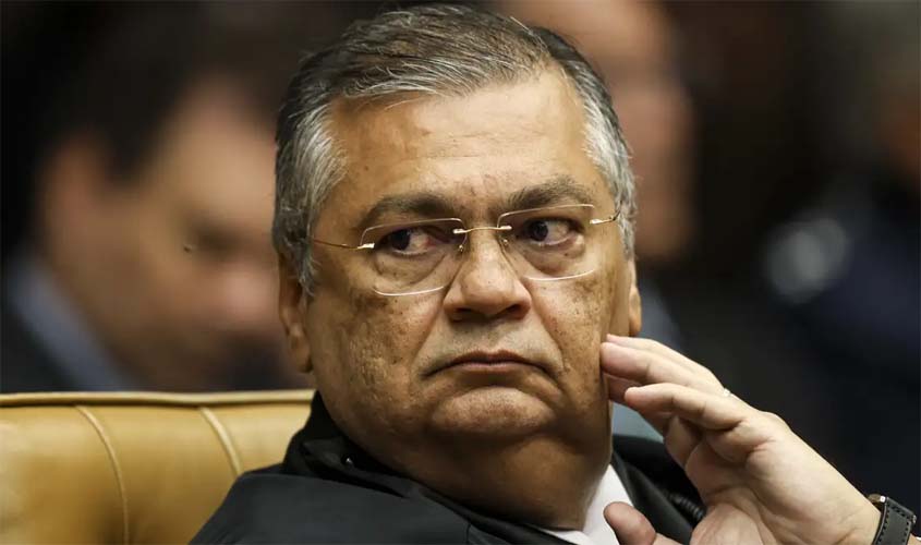 Dino diz que pagamento de novos penduricalhos está proibido