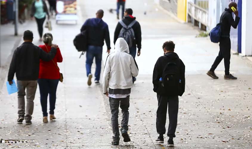 Frente fria provoca chuvas intensas em grande parte do país