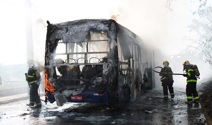Minas Gerais contabiliza 60 ataques a ônibus em 29 cidades