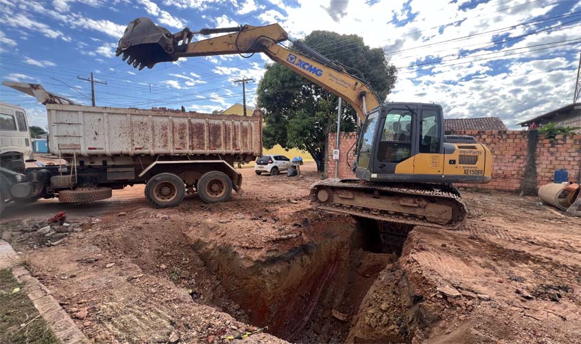 Prefeitura amplia drenagem na Rua Bandeirantes