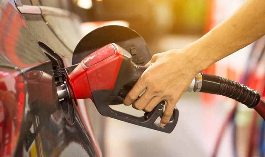 Gasolina comum teve queda de 3,53%  no mês de julho em Porto Velho