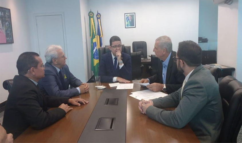 Governo sanciona lei do deputado Adelino que cria o dia da Padroeira de Rondônia