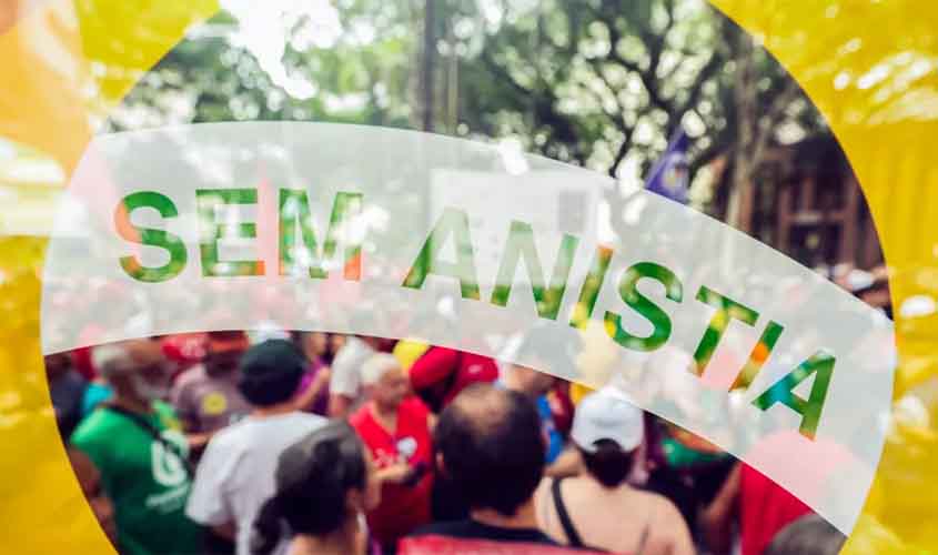 O acerto de contas com a Democracia: entre a Justiça e a ameaça da anistia