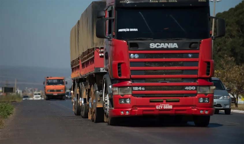 Frigorífico indenizará família de motorista morto por covid-19