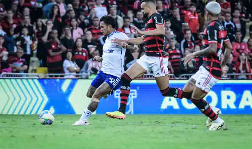 Diante do Fla, Cruzeiro busca primeira vitória com Diniz no Brasileiro