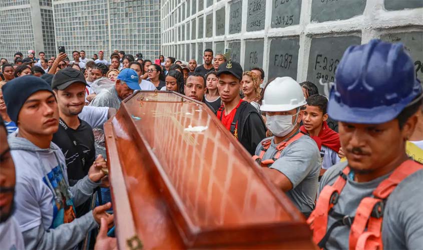 Polícias mataram 11 por dia em nove estados em 2024