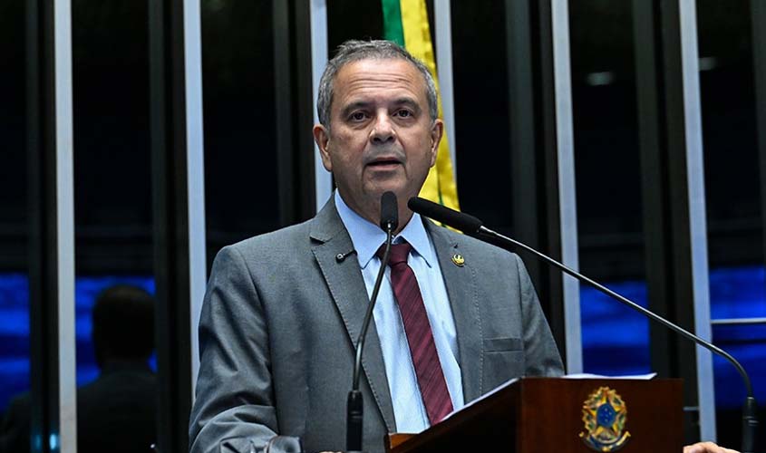 Rogerio Marinho critica operação policial citada por Lula