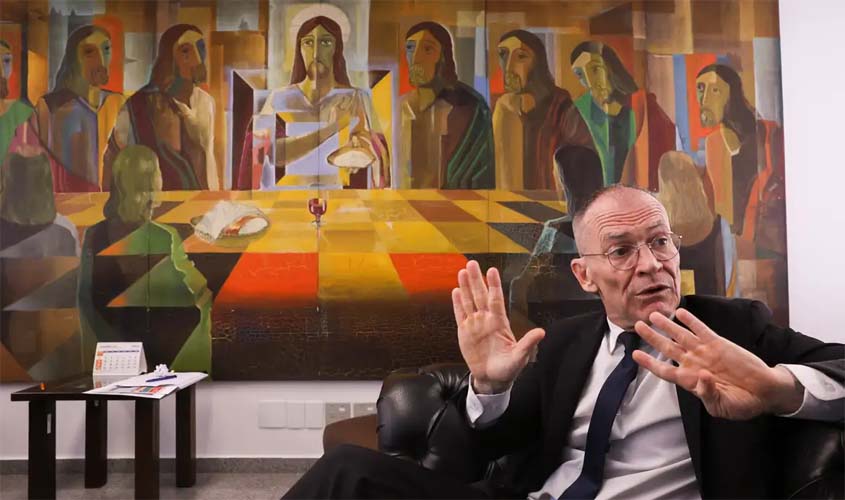 Contarato critica romantização da segurança pela esquerda