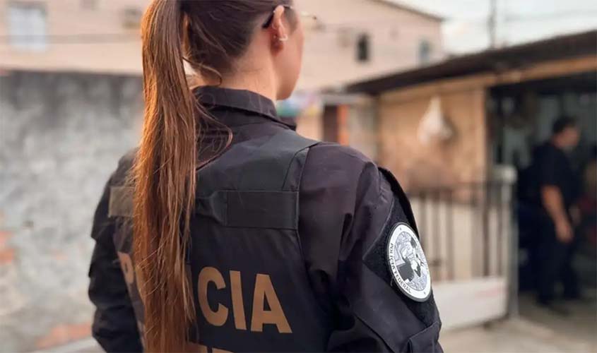 Quatro advogados do Comando Vermelho são presos em Manaus