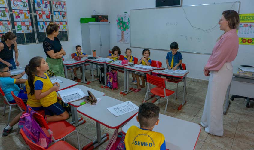 Prêmio Inovações na Gestão Escolar reconhece o trabalho de equipes gestoras na Rede Municipal