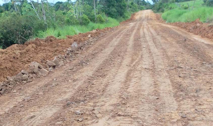 Prefeitura recuperação das estradas do Setor Riachuelo