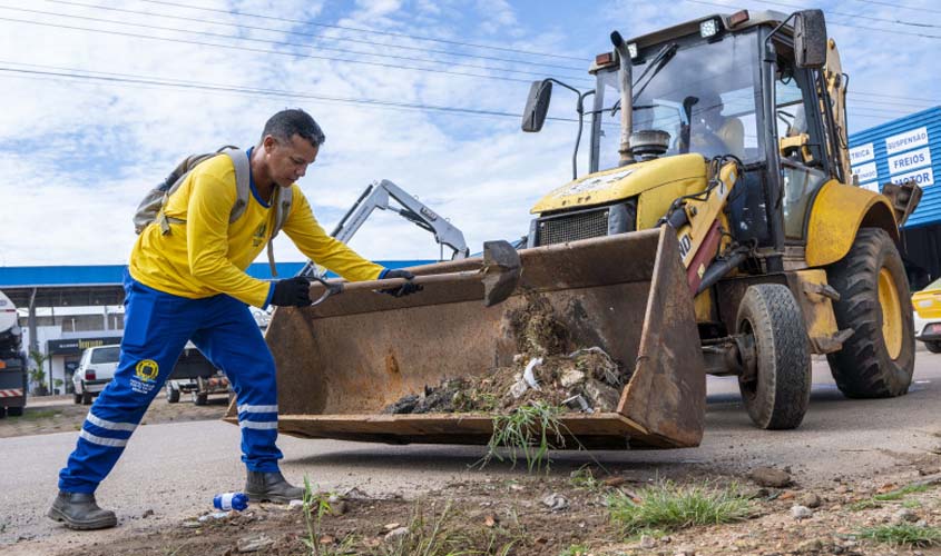 Mutirões de limpeza urbana atendem vias e mercados municipais nesta terça-feira (7)