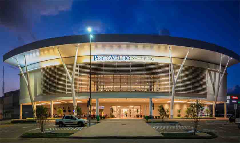 Porto Velho Shopping realiza exposição fotográfica com dez mulheres de destaque no estado em alusão ao Dia Internacional da Mulher