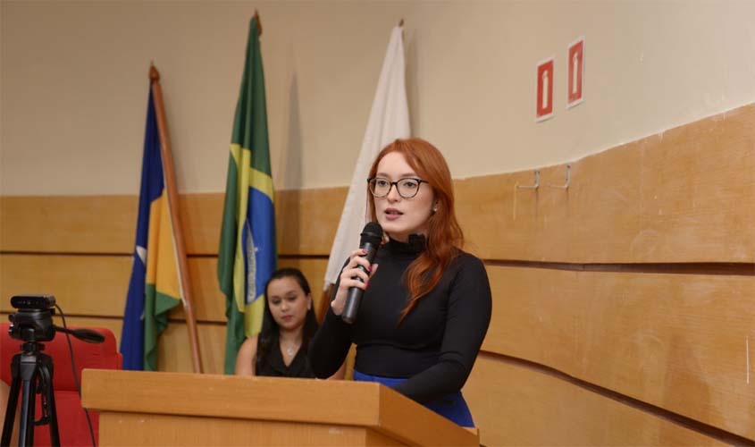 Discurso de Jéssica Vilas Boas, membra do TED, durante entrega de carteiras da OAB a novos advogados