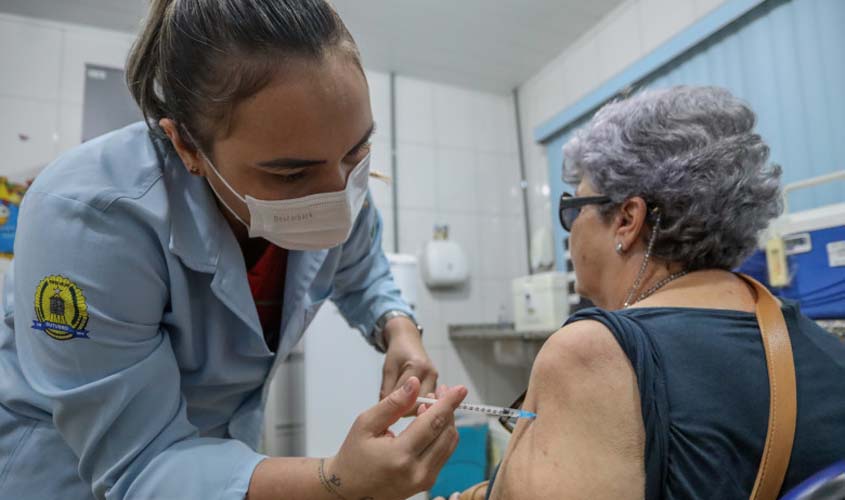 Mais de 3 mil doses da vacina bivalente são aplicadas em Porto Velho