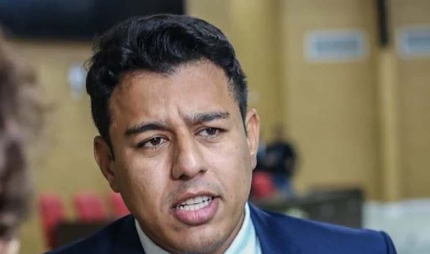 Fúria acusa policial civil ligado ao PL, coordenador de campanha em Cacoal, de filmar sua casa