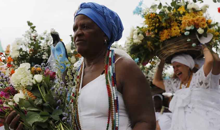 Crescimento de umbanda e candomblé reflete combate à intolerância