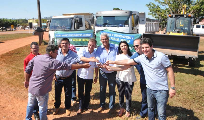 Prefeitura da capital recebe equipamentos agrícolas de emenda coletiva da Bancada Federal