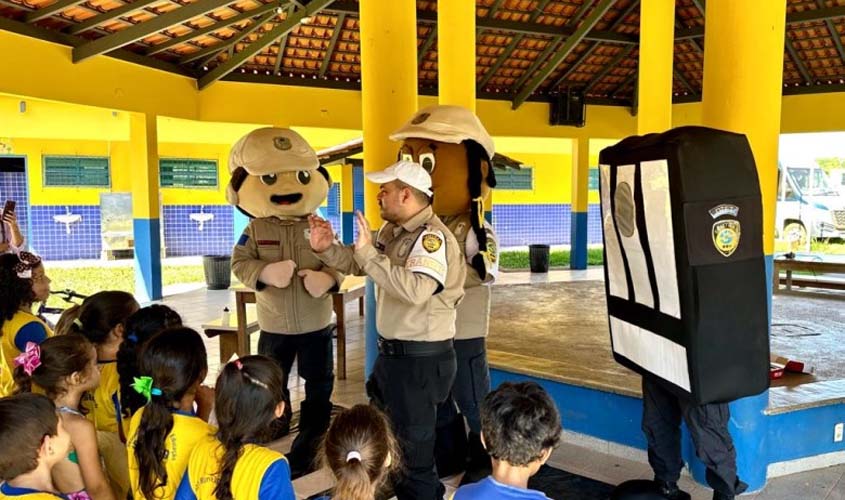 Palestras educativas sobre o trânsito chegam à Escola José de Freitas, no assentamento Joana d’Arc