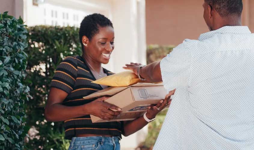 Como Ser Entregador da Shopee? Guia de Cadastro e Requisitos no Mercado de Envios