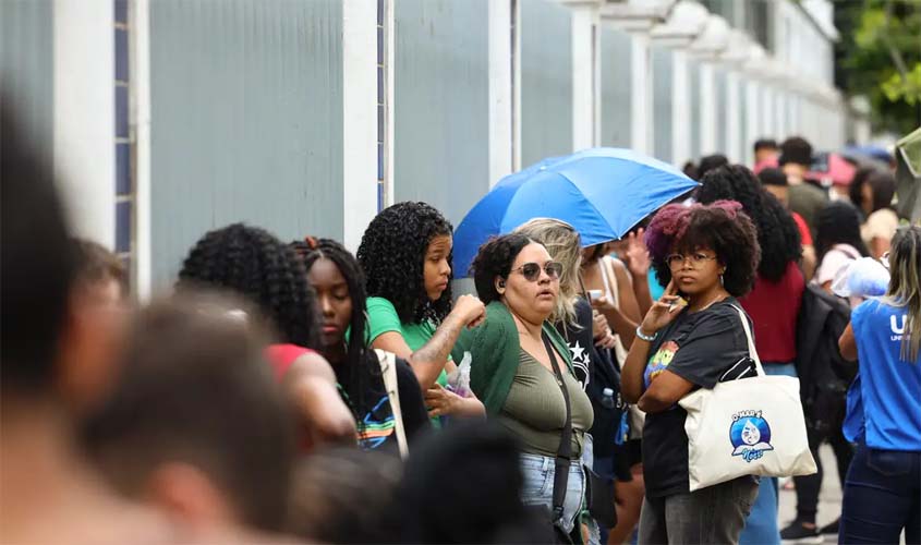 Encceja 2026: candidatos já podem consultar cartão