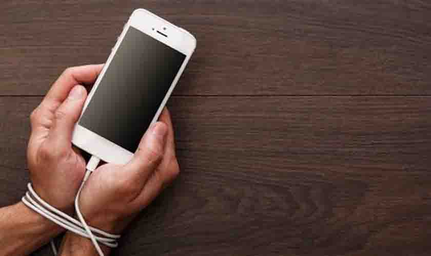 Nomofobia: Você tem medo de ficar longe do celular?