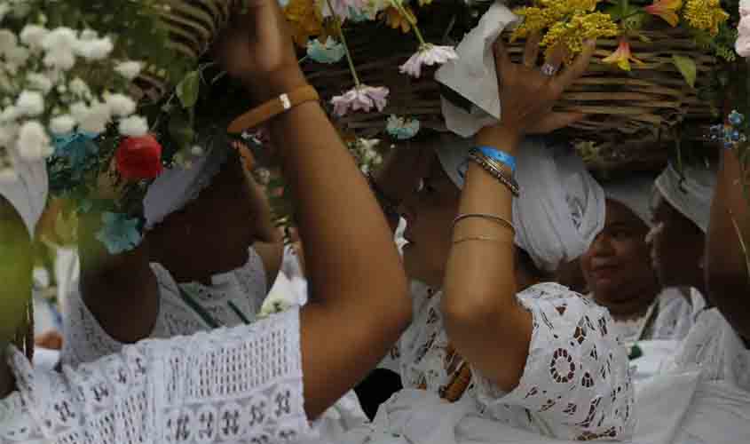 Candidaturas afro-religiosas são reação à violência, diz estudo