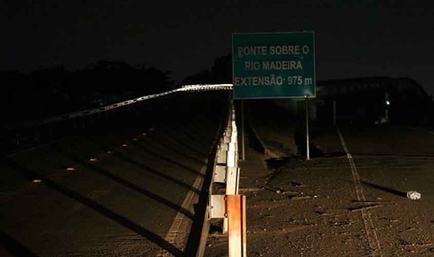 Polícia evitou que mulher cometesse suicídio se jogando de cima da ponte do  Rio Madeira