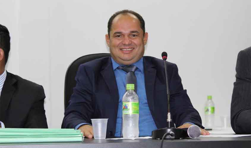 Ronildo Macedo assume como novo presidente da Câmara de Vereadores de Vilhena