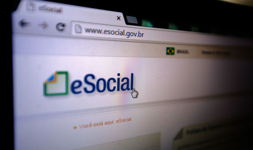 Prazo para médias empresas migrarem para eSocial é prorrogado