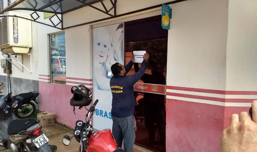 Ação conjunta detecta irregularidades em serviços de saúde e interdita farmácia em Costa Marques