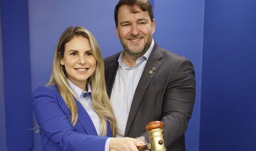 Ariquemes terá 100% de iluminação pública, anuncia deputado Alex Redano