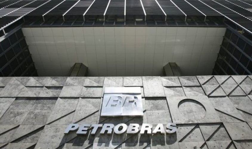 Lava Jato investiga contrato de US$ 825 milhões da Petrobras