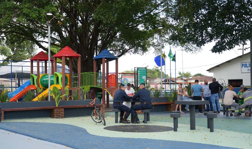Praça Cohab ganha nova estrutura e volta a ser ponto de encontro das famílias