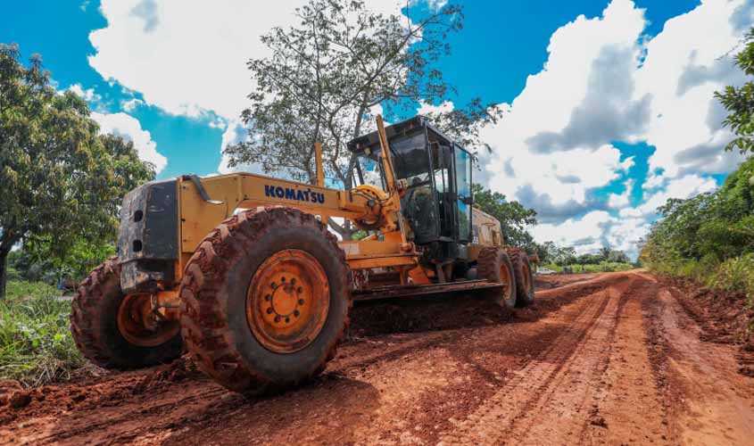 Prefeitura recupera estradas em distritos e áreas rurais de Porto Velho