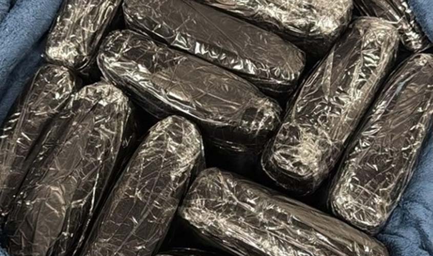 PF combate tráfico e apreende 16 kg de maconha